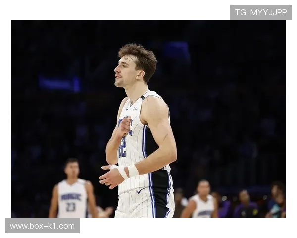 保罗·班切罗三分出手占比提升显著拉开与同位置新秀差距