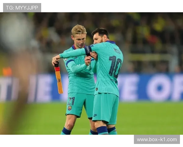 德布劳内 vs 德容：中场组织与推进效率对比分析