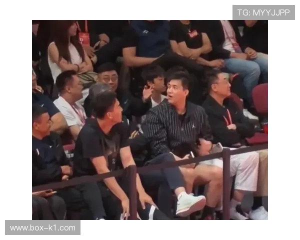 郭艾伦比赛里像拼命三郎，过家门口却能秒变沙发土豆？！
